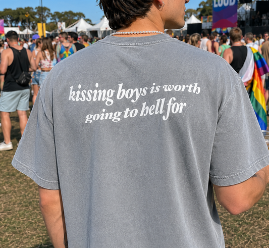 KISSING BOYS IS WORTH GOING TO HELL FOR Tee ~ GAYSBIE