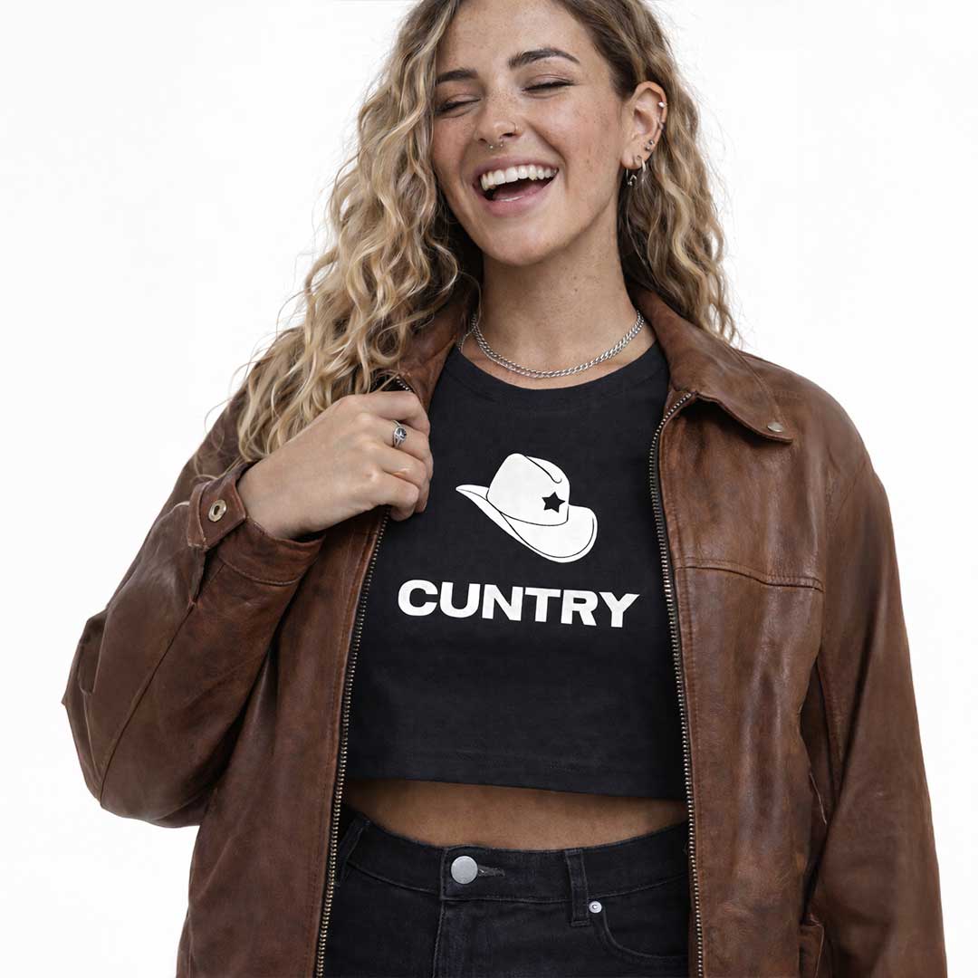 Crop Tee CUNTRY Crop Tee ~ GAYSBIE PREMIUM MATERIALS